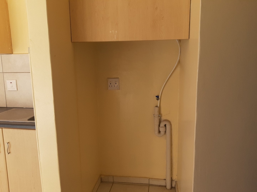 To Let 1 Bedroom Property for Rent in West Park Free State